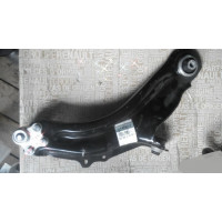 Рычаг передний левый Kangoo2 2008- | Оригинал 8200586561